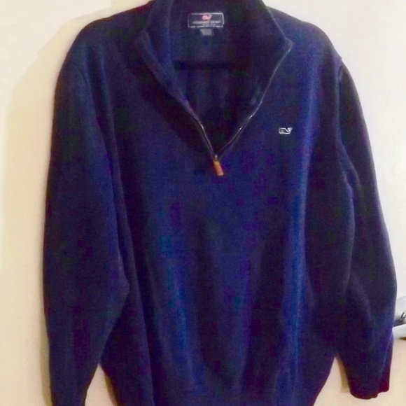 Vineyard vines men top